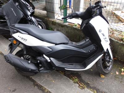 YAMAHA NMAX 125