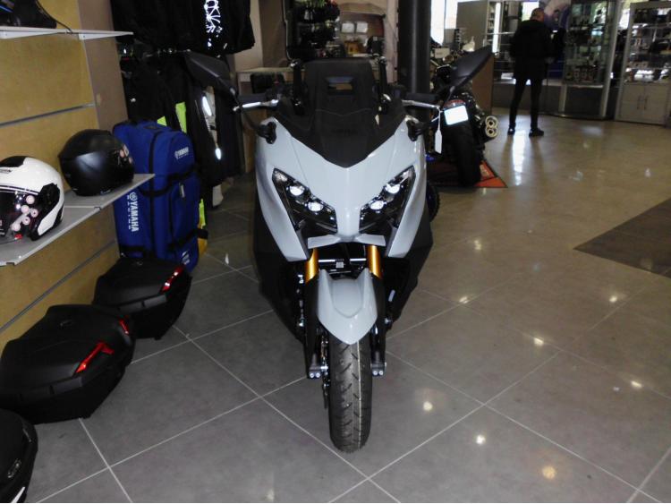 YAMAHA XP T-MAX 560 TECH MAX