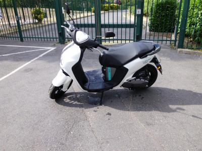 YAMAHA NEO'S 50 ELECTRIQUE 2 BATTERIES